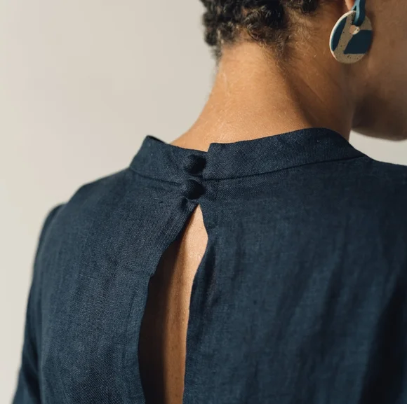 7115 by Szeki Mandarin Jumpsuit Navy XS - Picture 5 of 9